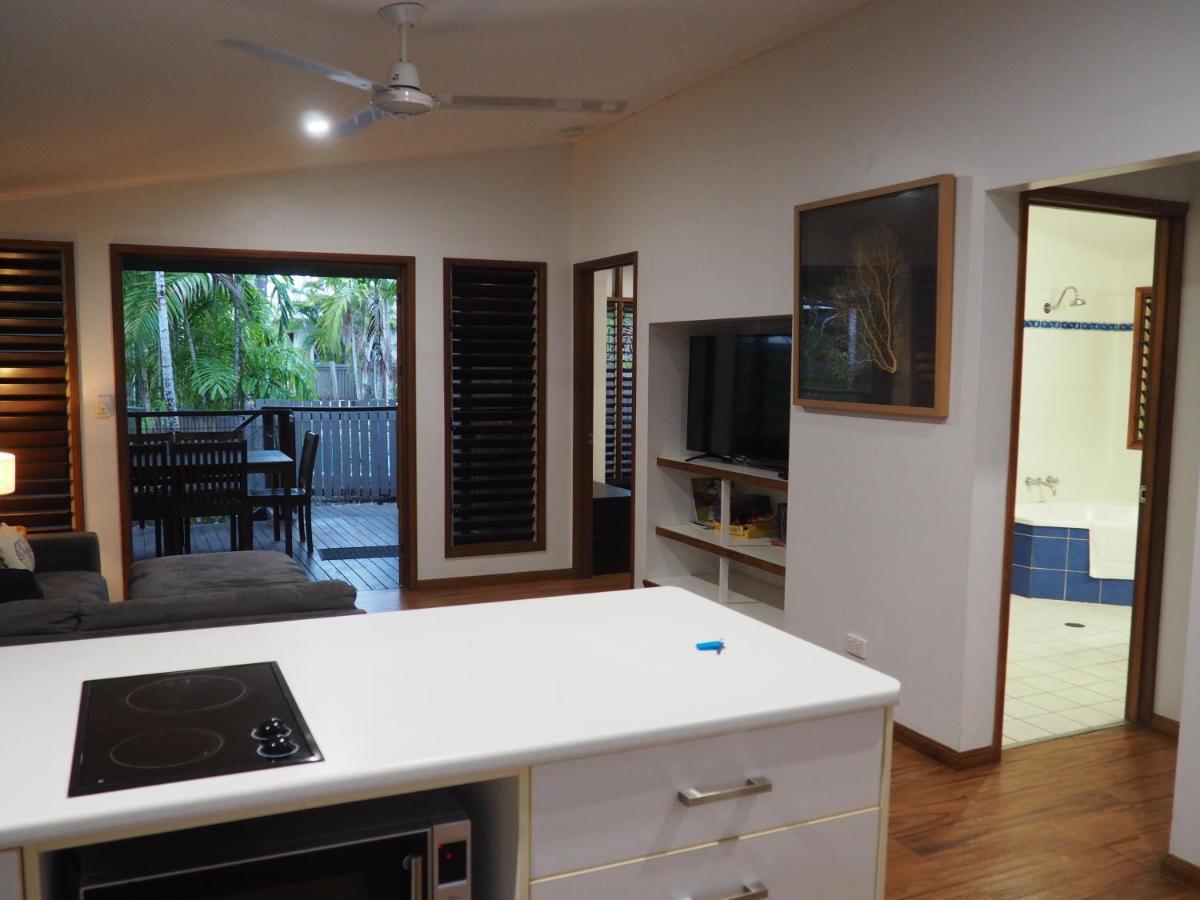 Cassawong Cottages Mission Beach Exterior foto