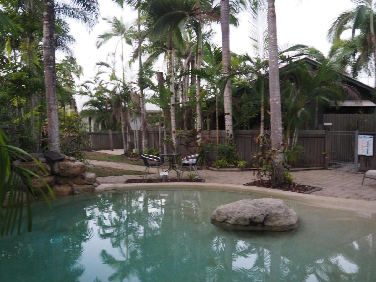 Cassawong Cottages Mission Beach Exterior foto