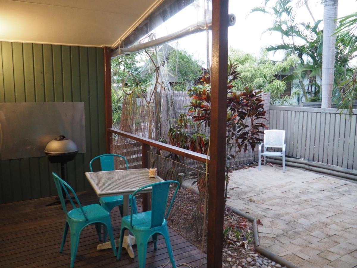 Cassawong Cottages Mission Beach Exterior foto